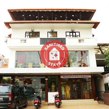 Capital O 37763 Bright Heritage Kochi Luaran gambar