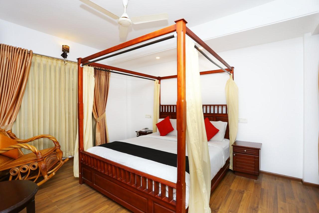 Capital O 37763 Bright Heritage Kochi Luaran gambar